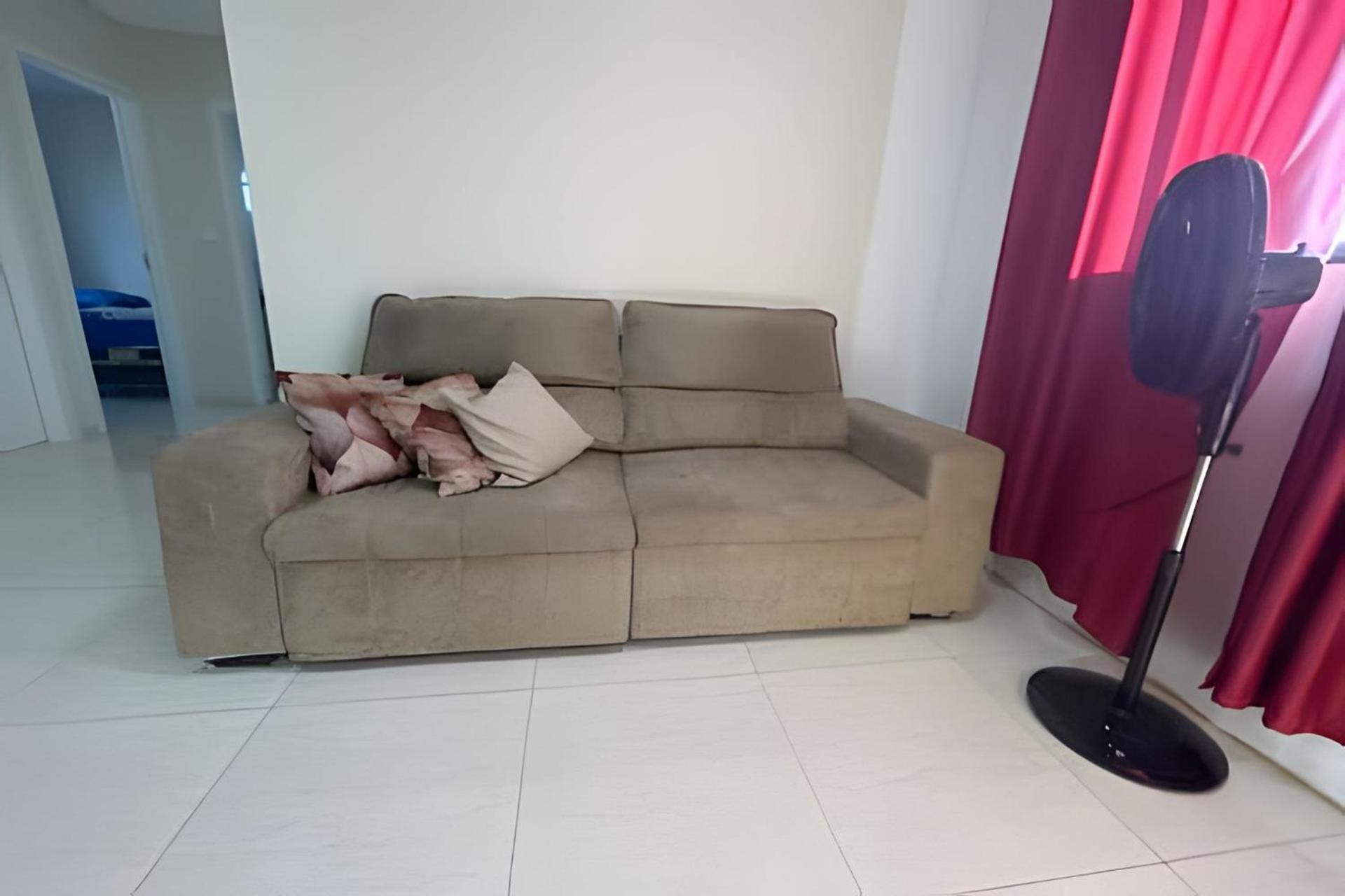 Para 10 Pessoas, 03 Quartos Ar Condicionado E Ventilador, Garagem, Atras Do Hospital Da Unimed Petrolina Eksteriør bilde